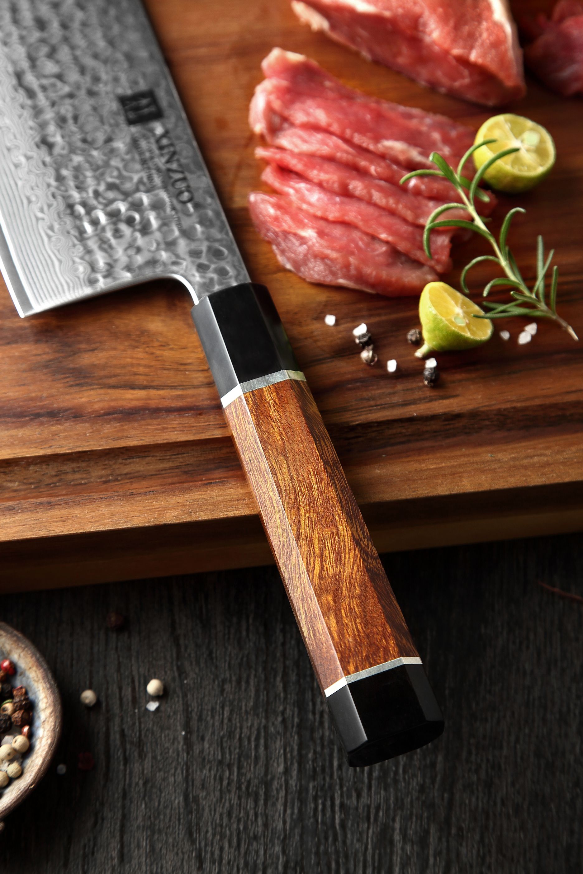 Der Griff des Nakiri-Messers XinZuo Zhen PM8