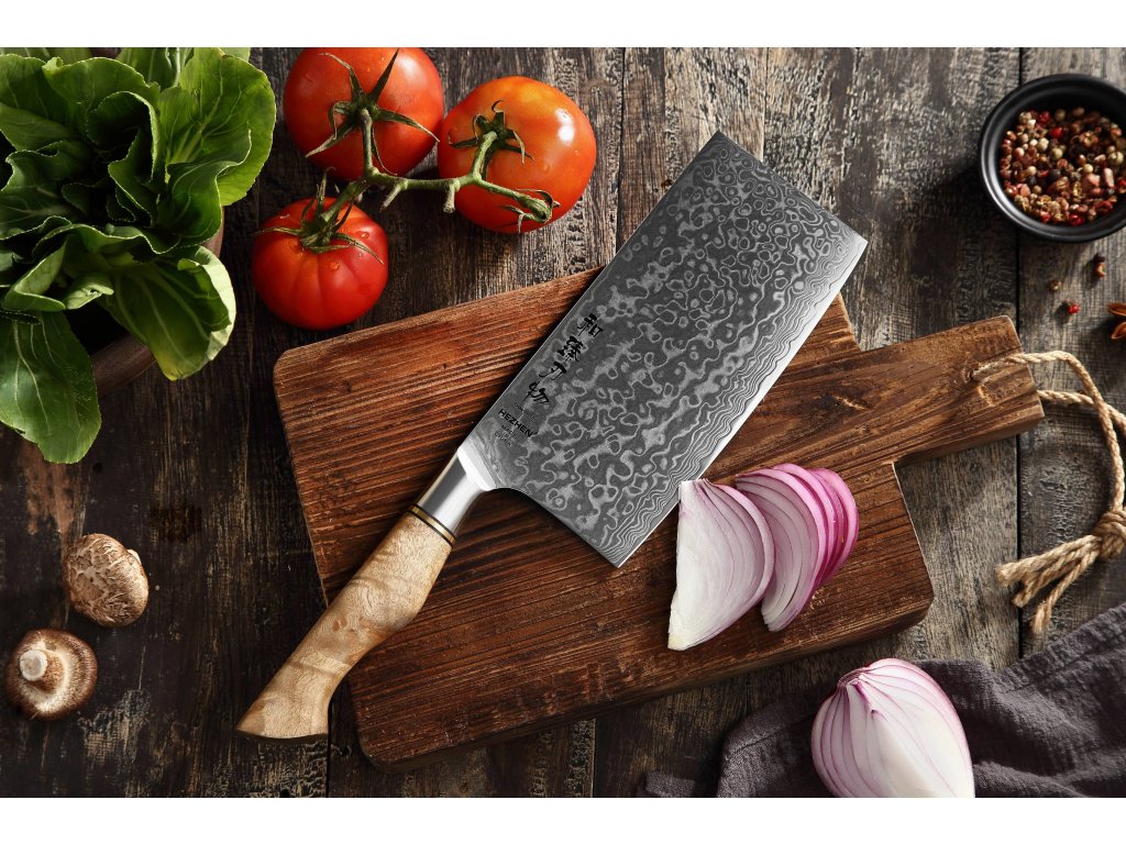 TAO Messer HEZHEN Master B30 auf dem Schneidebrett