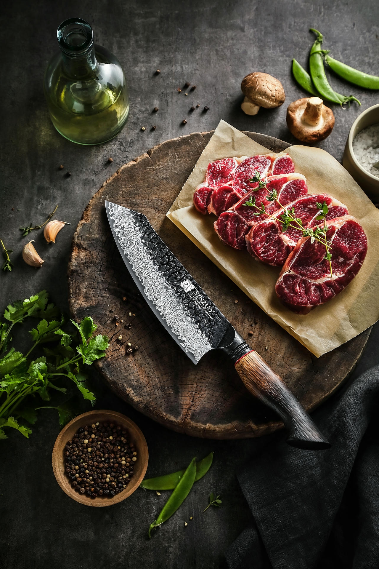 Der Griff des Santoku-Messers XinZuo Mo X06