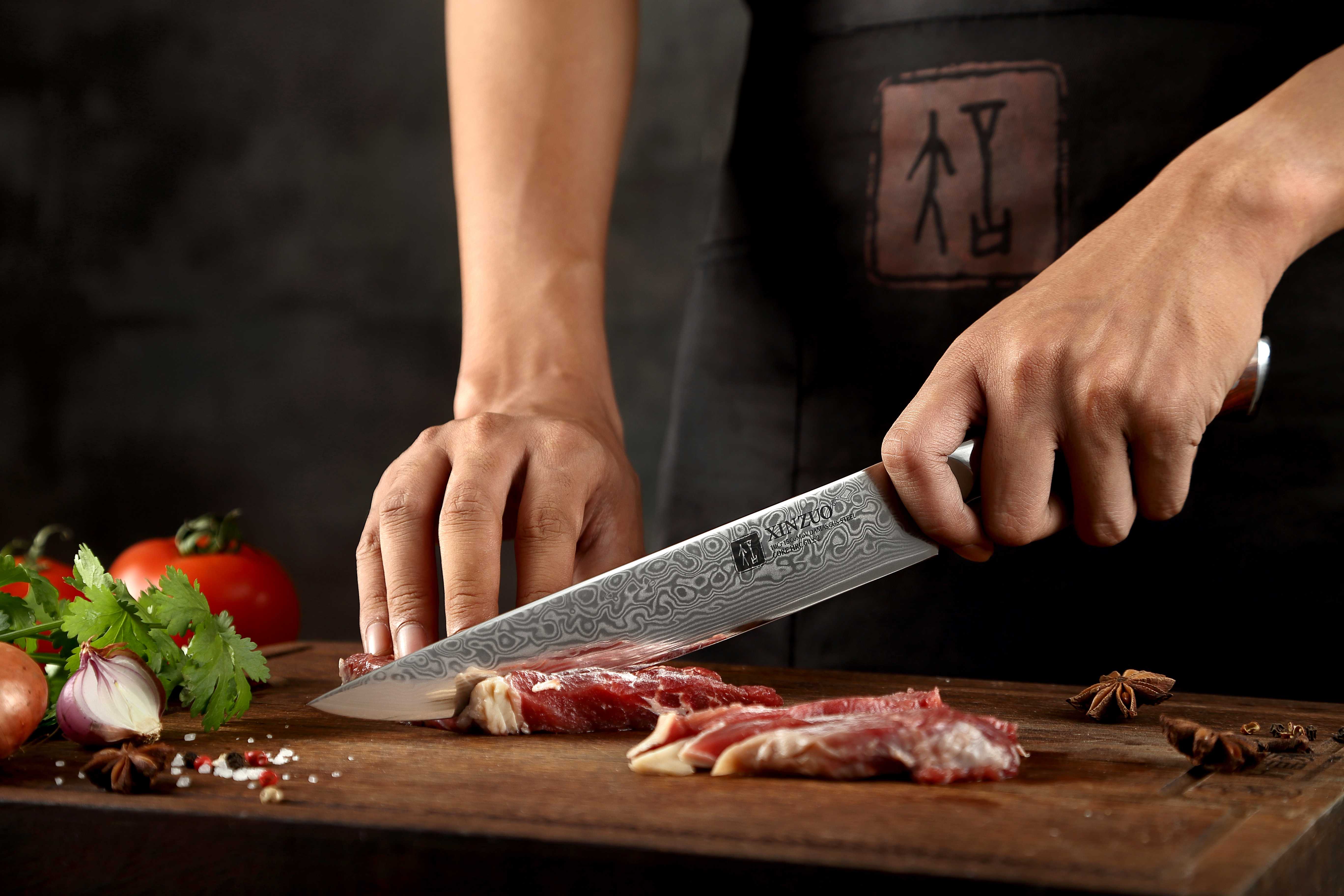 Schneiden mit dem Fleischmesser XinZuo Yu B13R