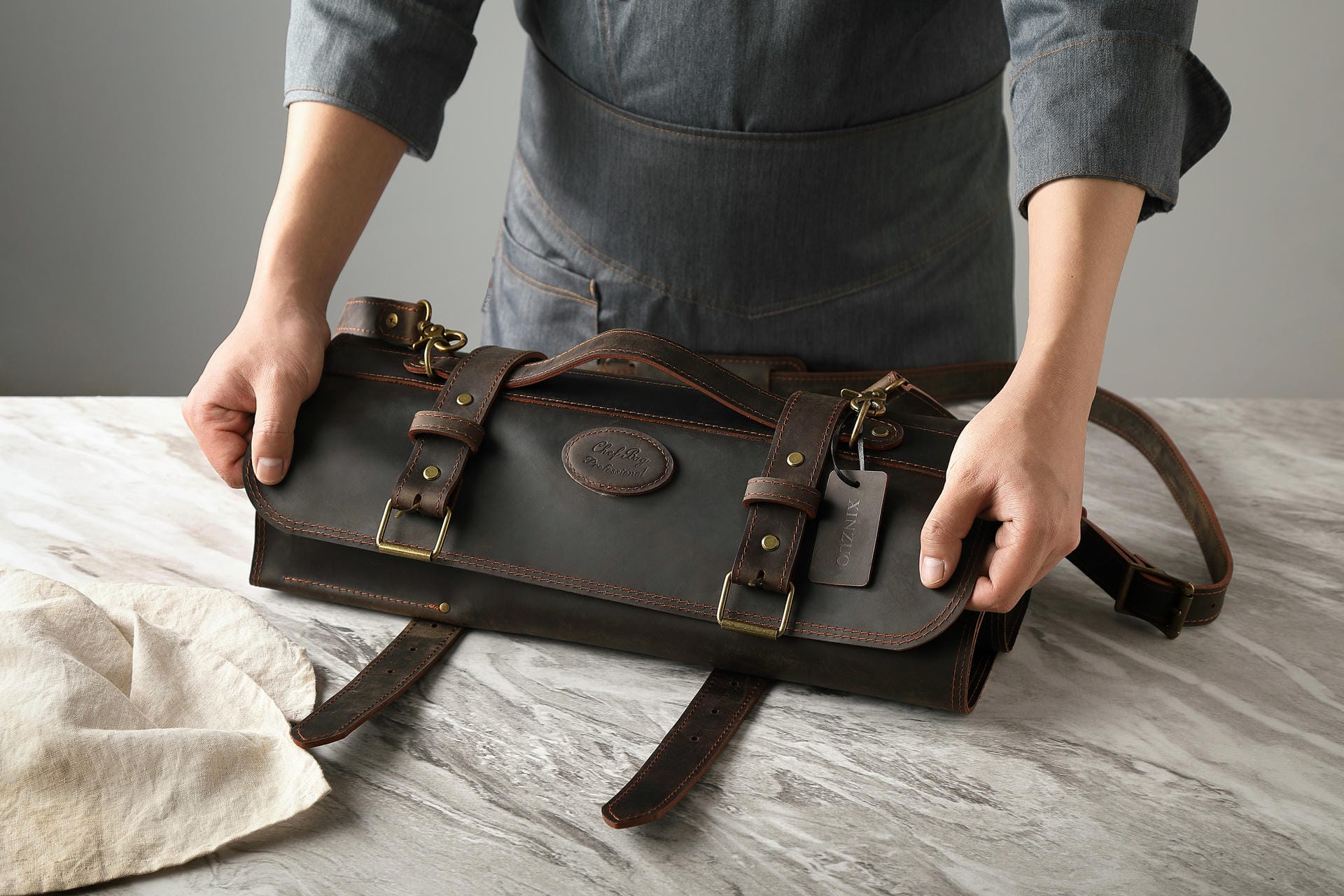 Messertasche aus Echtleder von XinZuo - schwarz