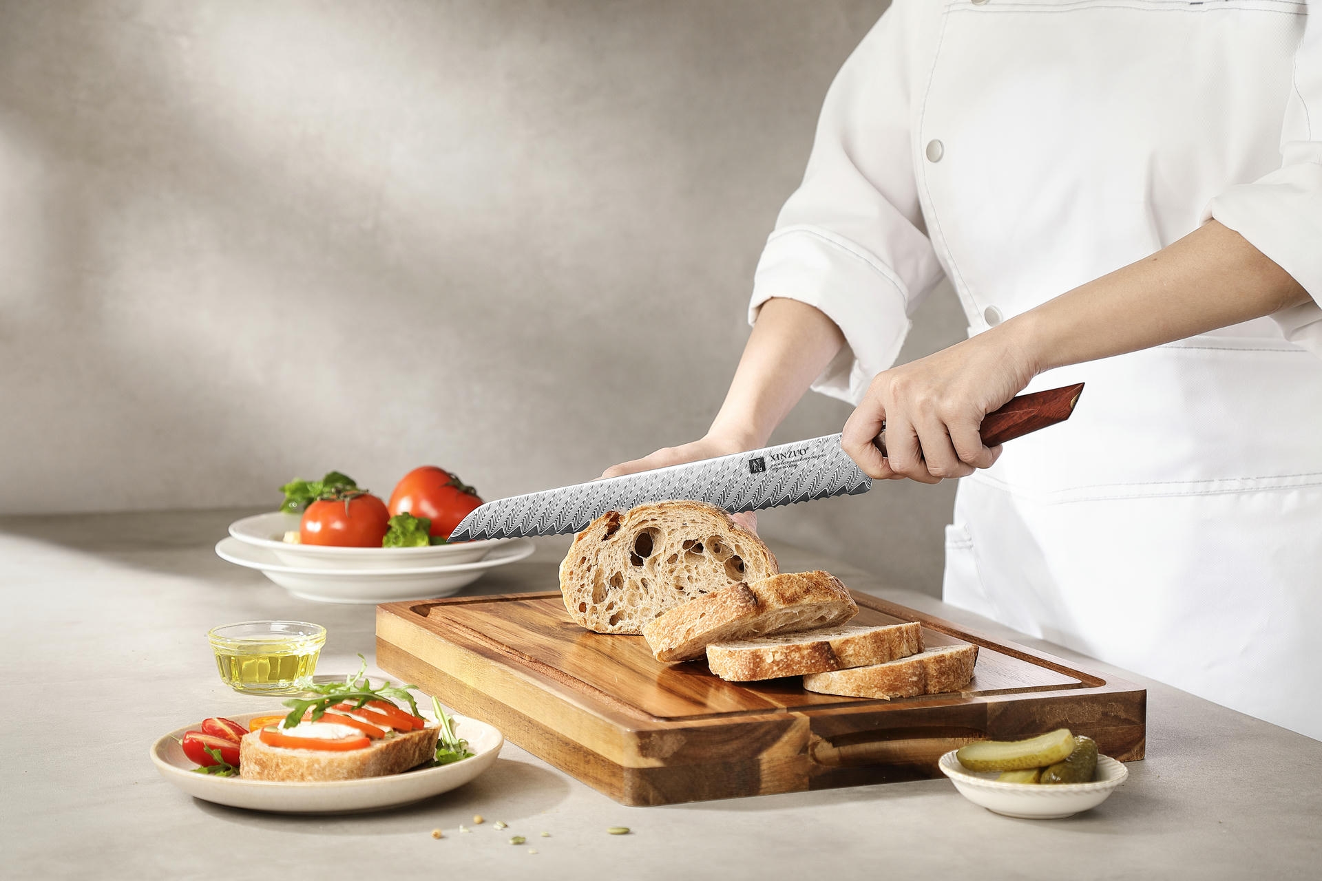 Schneiden mit dem Brotmesser XinZuo Xing X03