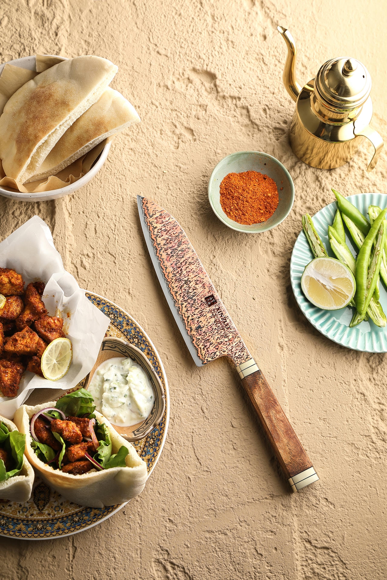 Der Griff des Santoku-Messers XinZuo Ji X08C