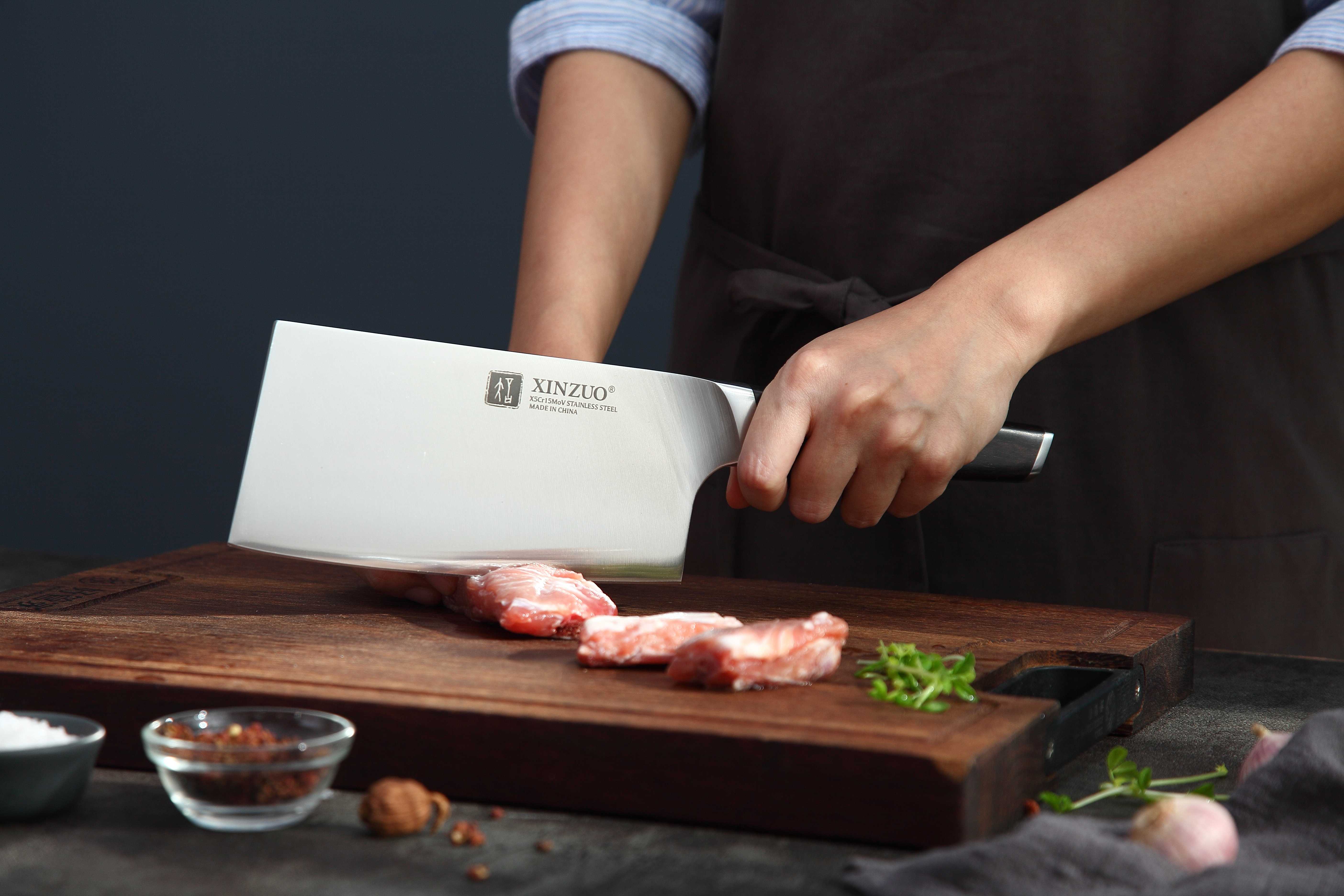 Hacken mit dem Hackmesser XinZuo Rui B5