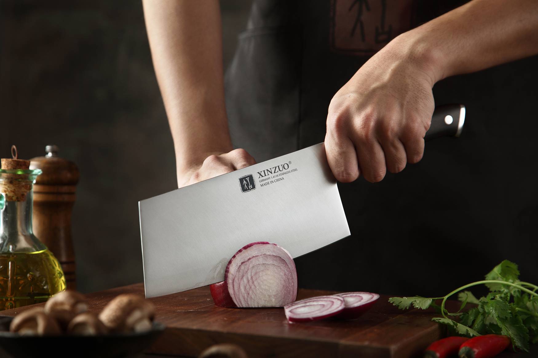 Schneiden mit dem Messer TAO XinZuo B13S